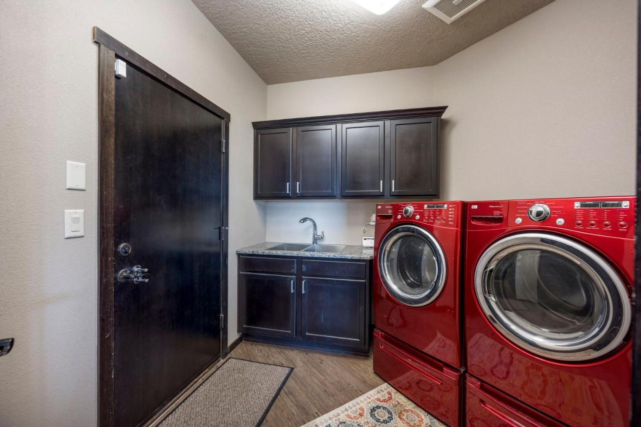 Turtleback Oasis - Minutes To Lake, Hot Springs, Golf - Luxurious, Spacious And Equipped Elephant Butte Exterior foto